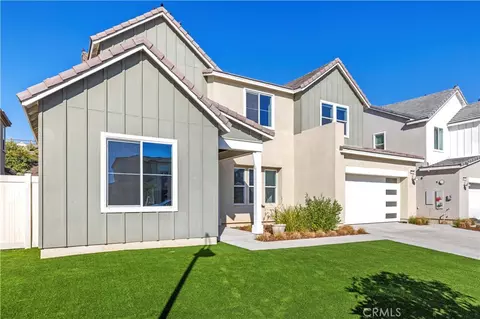 28683 Windbreak, Saugus, CA 91350 photo 2