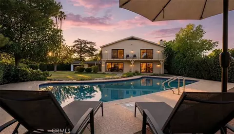 5950 Winnetka, Woodland Hills, CA 91367