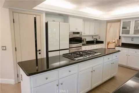 Kitchen - 3060 Sioux Ct, Simi Valley, CA 93063 photo 5 of 5