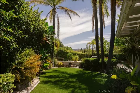 Exterior - 3060 Sioux Ct, Simi Valley, CA 93063 photo 14 of 18
