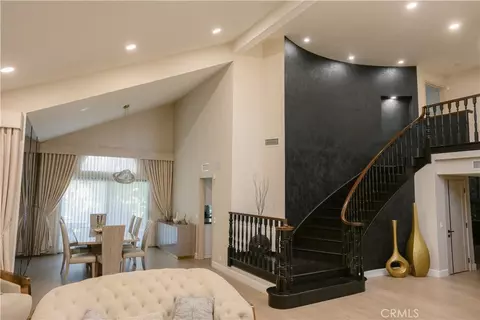 Entry Way - 3060 Sioux Ct, Simi Valley, CA 93063 photo 1 of 2