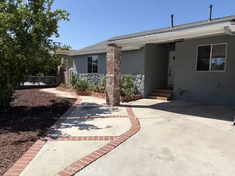 11611 Wixom, North Hollywood, CA 91605