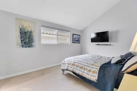 Bedroom - 2320 Jamestown Ln, Oxnard, CA 93035 photo 5 of 5