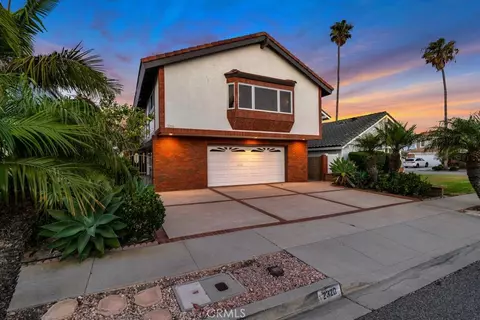 Exterior - 2320 Jamestown Ln, Oxnard, CA 93035 photo 3 of 3
