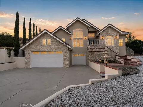 251 S Skyline, Thousand Oaks, CA 91361