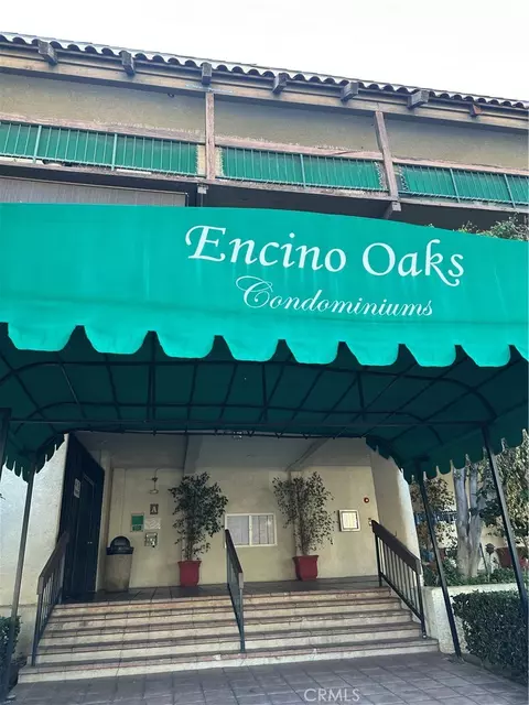 5460 White Oak Ave #E207, Encino, CA 91316