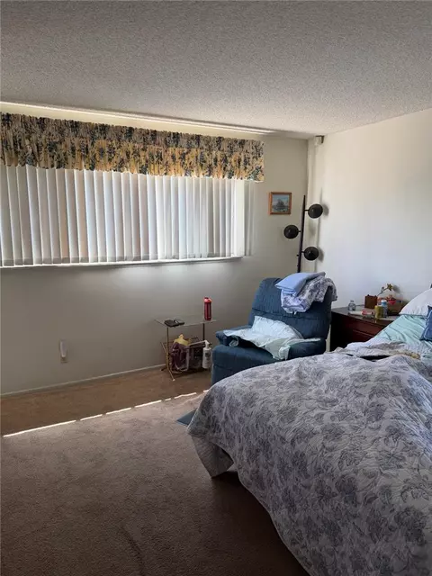 Bedroom - 630 Janetwood, Oxnard, CA 93030 photo 6 of 6