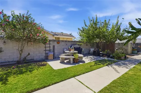 Exterior - 630 Janetwood, Oxnard, CA 93030 photo 5 of 11