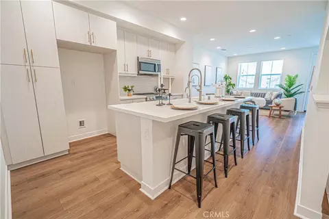 Kitchen - 138 S Gardenia Ave, Compton, CA 90220 photo 1 of 5