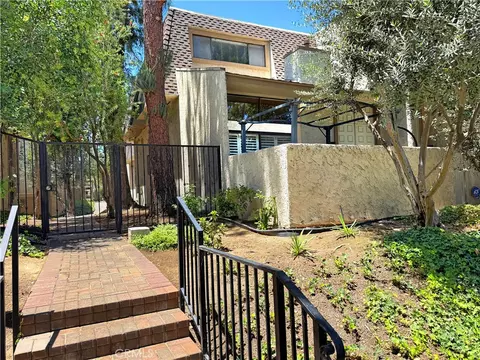 6145 Shoup Ave #58, Woodland Hills, CA 91367