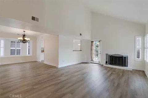 Living - 1820 Suntree Ln, Simi Valley, CA 93063 photo 1 of 5