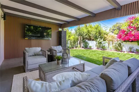 Exterior - 6853 Willis Ave, Van Nuys, CA 91405 photo 1 of 5