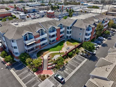 View/Area - 865 S B St #G1, Oxnard, CA 93030 photo 12 of 12