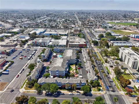 View/Area - 865 S B St #G1, Oxnard, CA 93030 photo 4 of 12