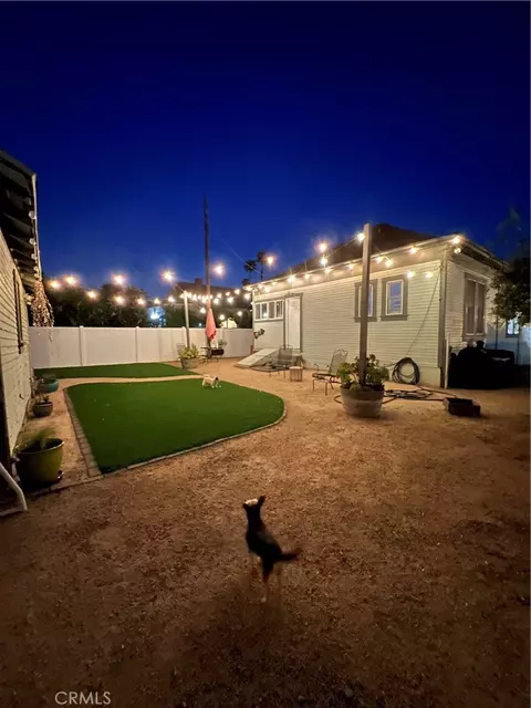 Exterior - 4193 5th St, Riverside, CA 92501 photo 9 of 10