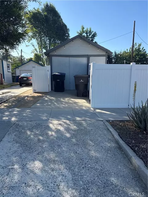 Exterior - 4193 5th St, Riverside, CA 92501 photo 3 of 10