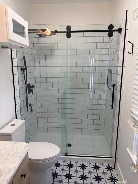 Bath - 4193 5th St, Riverside, CA 92501 photo 2 of 2