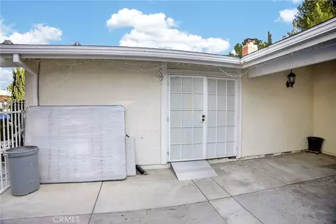 Exterior - 2630 Space Ct, Lancaster, CA 93536 photo 2 of 10