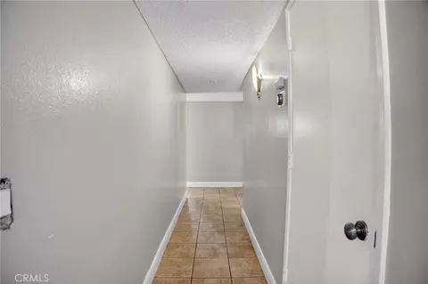 Entry Way - 2630 Space Ct, Lancaster, CA 93536 photo 4 of 4