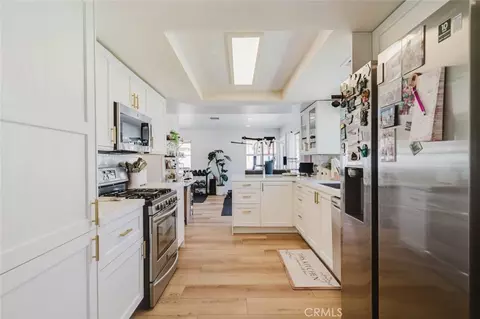 Kitchen - 1745 E Norberry St, Lancaster, CA 93535 photo 1 of 4