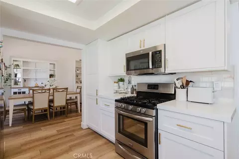Kitchen - 1745 E Norberry St, Lancaster, CA 93535 photo 3 of 4