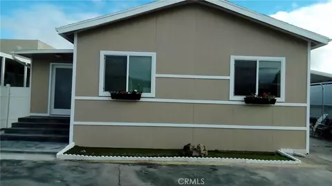 8901 Eton Ave #11, Canoga Park, CA 91304