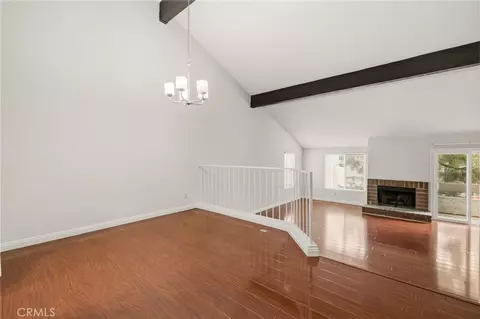 Living - 3366 Darby #436, Simi Valley, CA 93063 photo 2 of 11