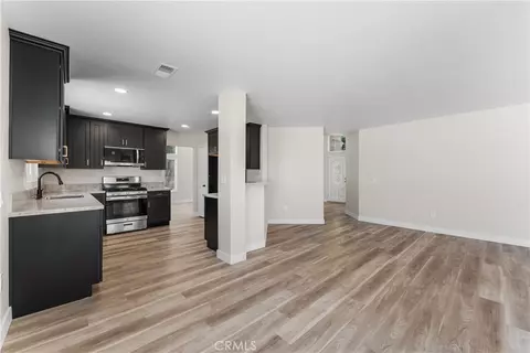 Living - 709 Whitlatch, Lancaster, CA 93535 photo 12 of 12