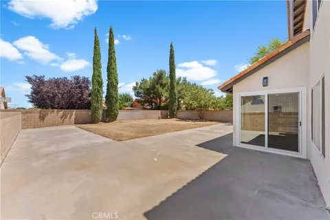 Exterior - 709 Whitlatch, Lancaster, CA 93535 photo 5 of 9