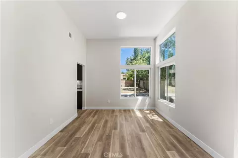 Living - 709 Whitlatch, Lancaster, CA 93535 photo 3 of 12