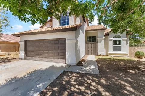 Exterior - 709 Whitlatch, Lancaster, CA 93535 photo 4 of 9