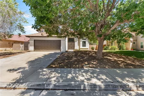 Exterior - 709 Whitlatch, Lancaster, CA 93535 photo 3 of 9