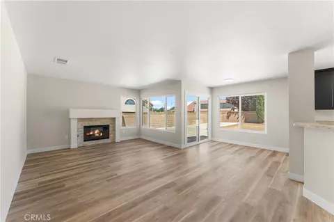 Living - 709 Whitlatch, Lancaster, CA 93535 photo 8 of 12