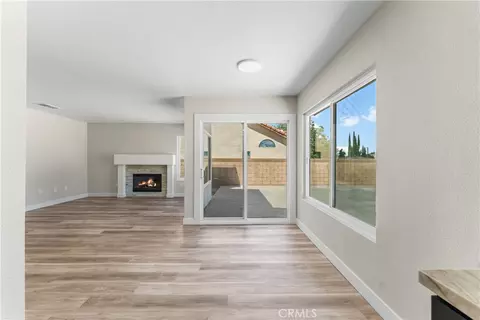 Living - 709 Whitlatch, Lancaster, CA 93535 photo 11 of 12
