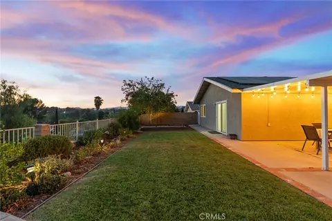 Exterior - 27209 Corry Pl, Saugus, CA 91350 photo 7 of 13