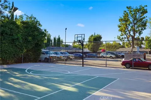 Exterior - 7651 Reseda #13-T, Reseda, CA 91335 photo 4 of 6