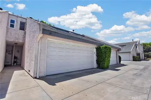 21333 Lassen #7B, Chatsworth, CA 91311