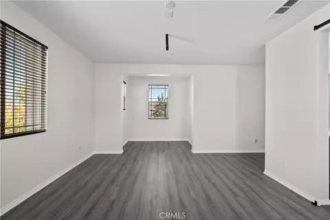 Living - 22035 Windham, Saugus, CA 91350 photo 3 of 3