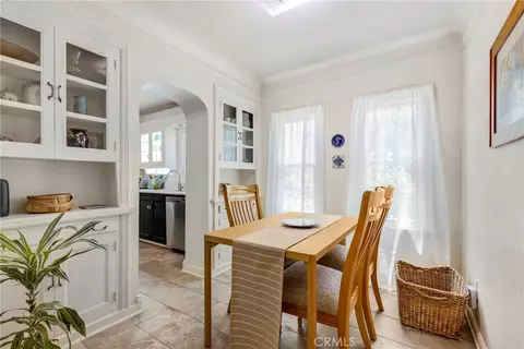 Dining - 3230 Castera Ave, Glendale, CA 91208 photo 3 of 3