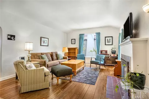 Living - 3230 Castera Ave, Glendale, CA 91208 photo 1 of 1