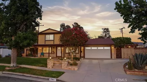 27854 Lost Springs Rd, Canyon Country, CA 91387