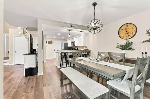 Dining - 1842 Rory Ln #4, Simi Valley, CA 93063 photo 2 of 3