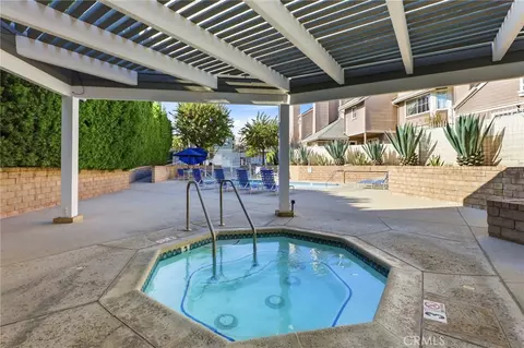 Exterior - 1842 Rory Ln #4, Simi Valley, CA 93063 photo 11 of 12