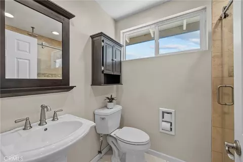 Bath - 1243 S Stephora, Glendora, CA 91740 photo 5 of 5