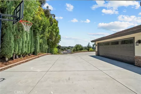 Exterior - 1243 S Stephora, Glendora, CA 91740 photo 6 of 13
