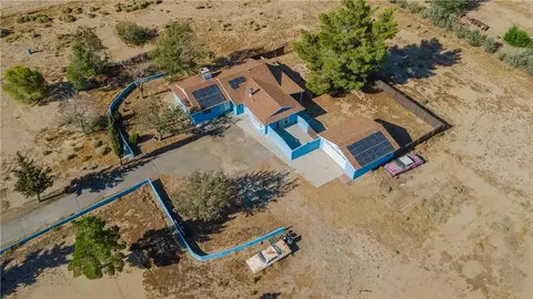 View/Area - 9400 Kemper Rd, Mojave, CA 93501 photo 2 of 7