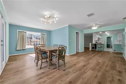 Dining - 9400 Kemper Rd, Mojave, CA 93501 photo 1 of 3