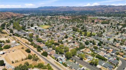View/Area - 5716 Katherine, Simi Valley, CA 93063 photo 3 of 4