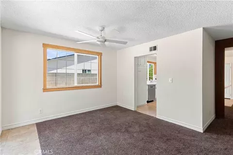 Living - 5716 Katherine, Simi Valley, CA 93063 photo 5 of 7