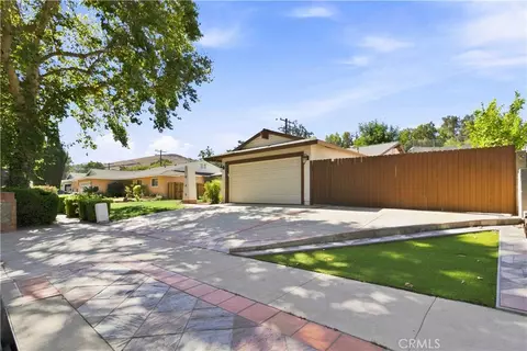 Exterior - 5716 Katherine, Simi Valley, CA 93063 photo 2 of 12